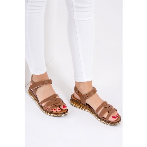 Fox Shoes Women's Tan Sandals Cene