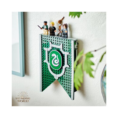 Lego Harry Potter&amp;trade; 76410 Zastava doma Slytherin&amp;trade; Slike