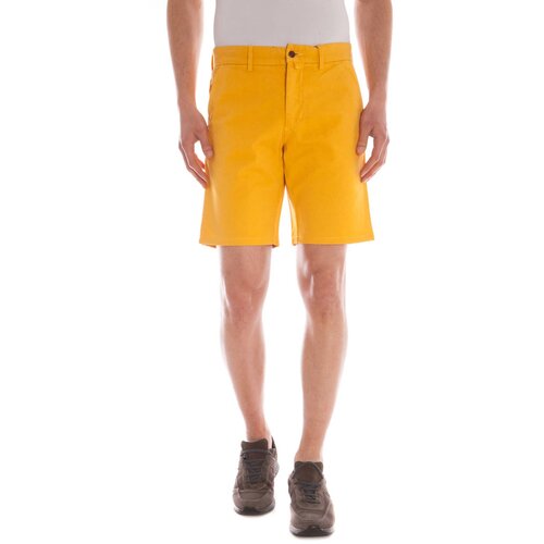 Gant YELLOW MEN&amp;amp;#39;S BERMUDA TROUSERS Slike