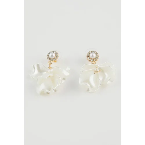  Women's Flower Patterned White Pearl Earrings