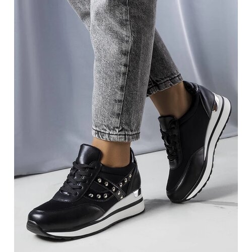 D/CEO White trainers Justar Cene