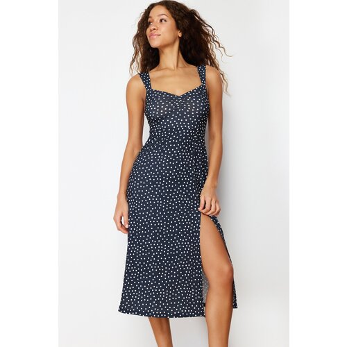 Trendyol Navy Blue Polka Dot Sweetheart Neckline Gathered Strap Knitted Midi Dress Slike