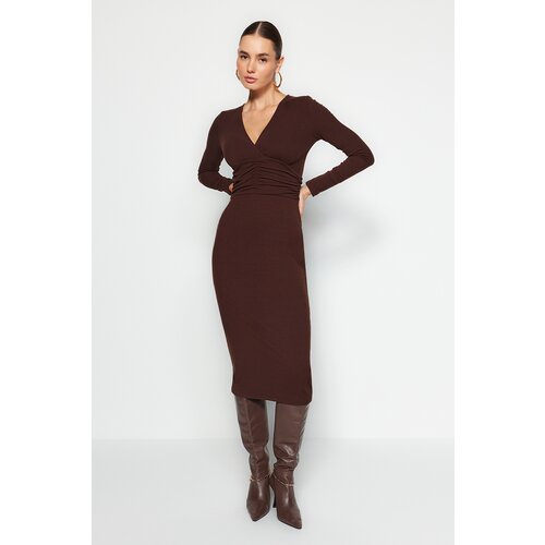 Trendyol Brown Textured Fabric V-Neck Waist Detail Maxi Knitted Dress Slike