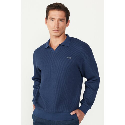 AC&Co / Altınyıldız Classics Men's Navy Blue Loose Fit Fleece 3 Thread Polo Neck Jacquard Sweatshirt Slike