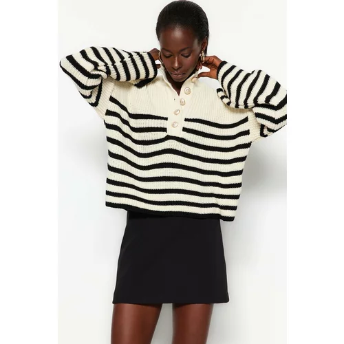 Trendyol Ecru Wide Fit Crew Neck Striped Knitwear Sweater