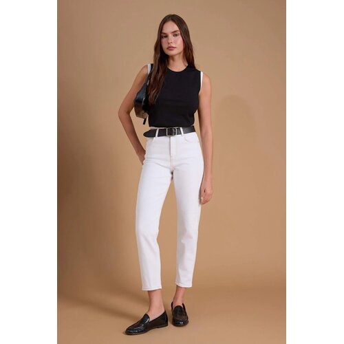 TRENDYOLMILLA ženske pantalone Twoss26Je00213, bela Cene