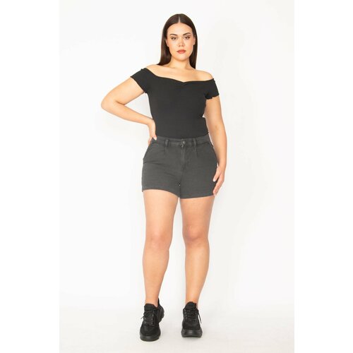 Şans Women's Large Size Black Denim Shorts with Side and Back Pockets Slike