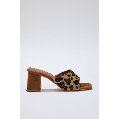 Trendyol Multicolored Leopard Patterned Brown Women's Block Heeled Women's Slippers TAXSS25TO00000 Cene