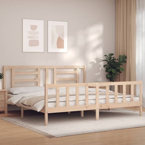 vidaXL Posteljni okvir z vzglavjem 200x200 cm trden les Cene