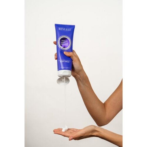 Revuele Violet Vanilla Delight Fragranced Hydrating Body Cream hidratantna krema za tijelo za žene 250 ml Slike