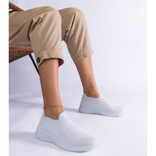 D/CEO White trainers Justar Cene