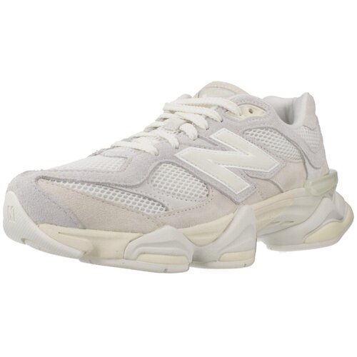 New Balance Sneakers 9060 Triple White/Sea Salt EUR 37.5 Slike