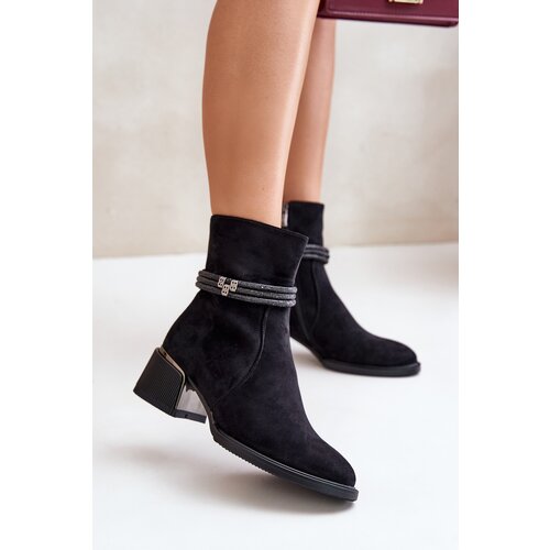 Kesi Insulated women&amp;#039;s ankle boots on a low heel with decorative straps D&amp;amp;A black Slike