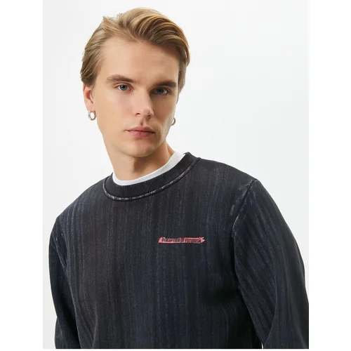 Koton Washable Sweatshirt with Slogan Detail Crew Neck Ribbed