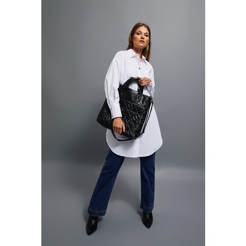 Marisse Quilted Shoulder Bag Made Of Eco-Leather, Black Slike
