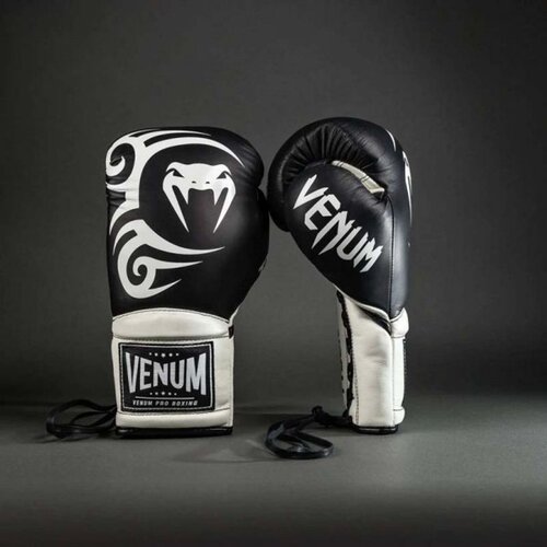 Venum Giant 2.0 Mike Tyson Pro Rukavice sa Pertlama Crno/Bele 16OZ Cene