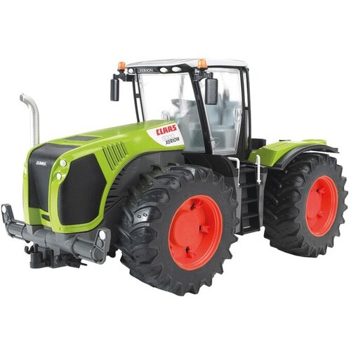 Bruder 03015 Traktor Class Xerion Cene
