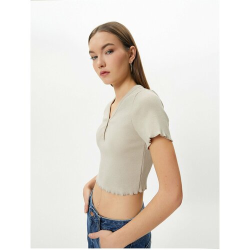 Koton V-Neck Crop T-Shirt Ribbed Short Sleeve Button Detailed Slike