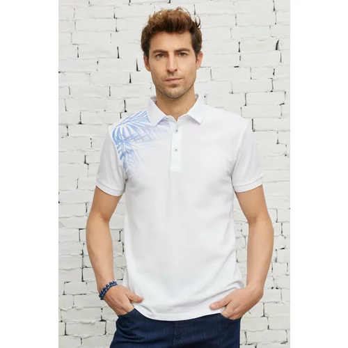 ALTINYILDIZ CLASSICS Men's White Slim Fit Slim Fit Polo Neck 100% Cotton Printed Short Sleeved T-Shirt.