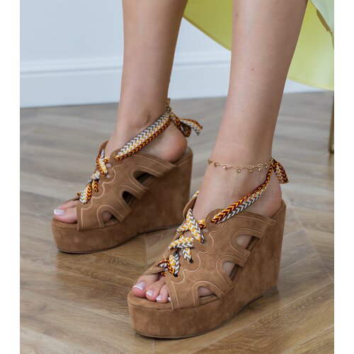 D/CEO Brown wedge sandals with decorative lacing Lakota Cene