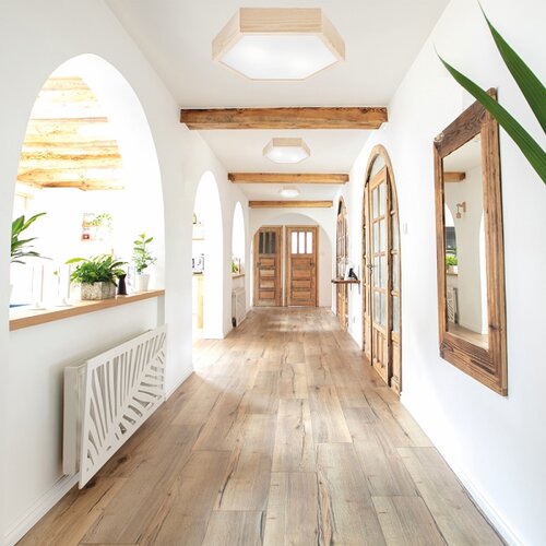  plafonsko svetlo hex natural 2xE27/60W/230V, prečnika 43 cm, od borovine Slike