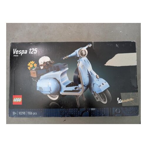 Lego 10298 Vespa 125 OUTLET Slike