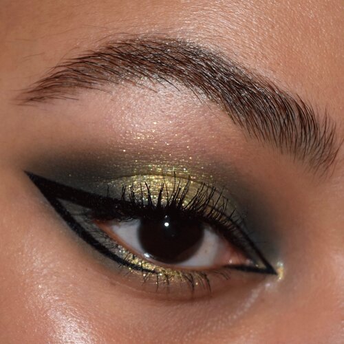 Milani tekoče črtalo - Stay Put Tank Liquid Eyeliner Slike