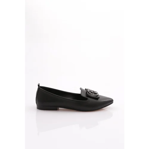 DGN K061 Women's Pointed Toe Buckled Flats