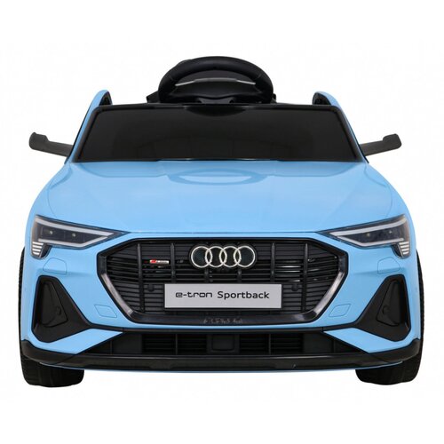  Licenciran avto na akumulator Audi E-Tron Sportback Slike