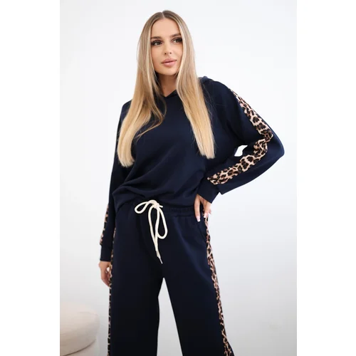 Kesi Włoski Viscose set with leopard stripes navy blue