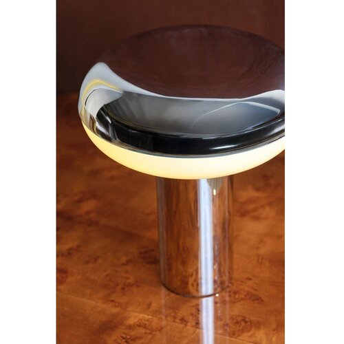 Jotex Metalna stolna lampa u sjajno srebrnoj boji (visina 32 cm) Paneta &amp;ndash; Slike