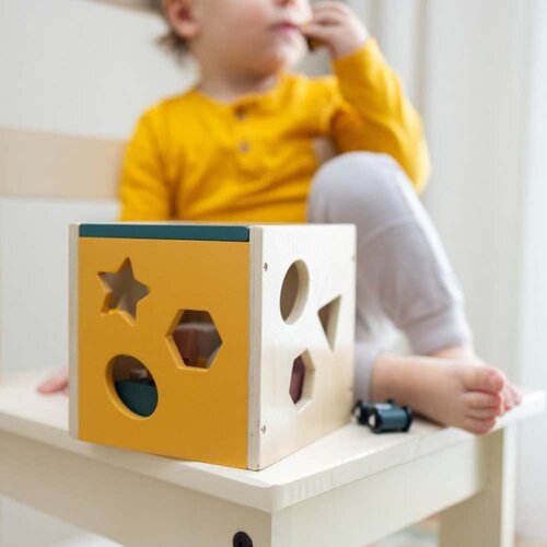 Petite&amp;amp;Mars Drvena kocka s oblicima Gravity 12 m+ Slike