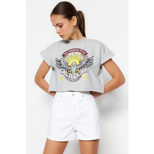 Trendyol Shorts - White - High Waist Slike