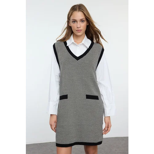 Trendyol Black Midi Knit Color Block Dress