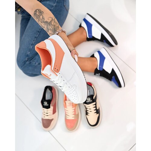 Resti White and orange women&amp;#039;s sports shoes Elevace Slike