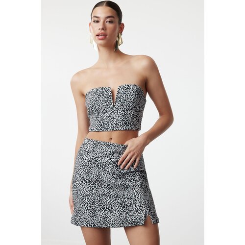 Trendyol Multicolored Leopard Patterned Crop Lined Woven Bustier Slike