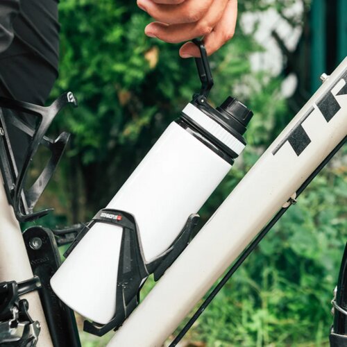 Na vrhu Boca za vodu deportivo 750ml Cene