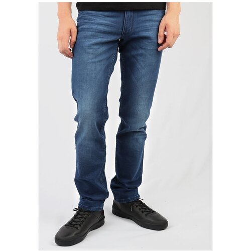 Wrangler Jeans straight Greensboro W15QEH76 Modra Cene