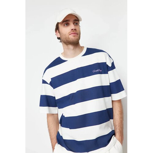 Trendyol Mu&scaron;ka majica Tmnss24Ts00099, Tamnoplava Cene