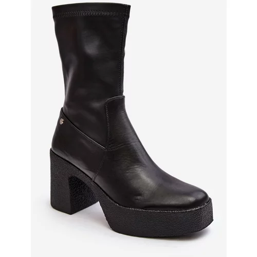 Kesi Women's leather ankle boots GOE MM2N4047 Black
