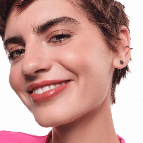 Essence satin GLOW kremasta &amp;scaron;minka s satenastim zaključkom odtenek 01 Whole Latte Love 3.5 g Slike