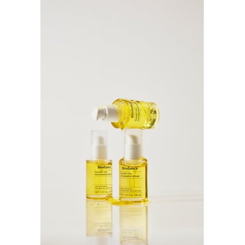 BIODANCE Radiant Vita Niacinamide Serum serum za osvetljevanje z vlažilnim učinkom 30 ml Slike