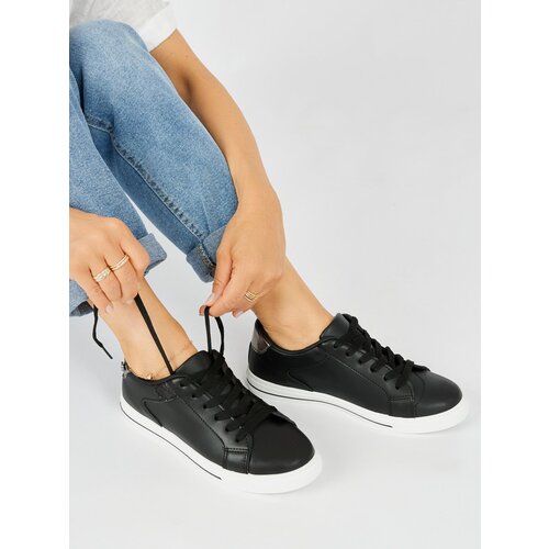 Shelvt Classic women's sports shoes black Cijene