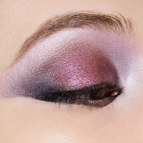 MAC Cosmetics Eye Shadow Glitter Pro Palette Refill Pan ble&amp;scaron;čeča senčila za oči nadomestno polnilo odtenek Can&amp;#039;t Stop Don&amp;#039;t Stop 1 g Slike