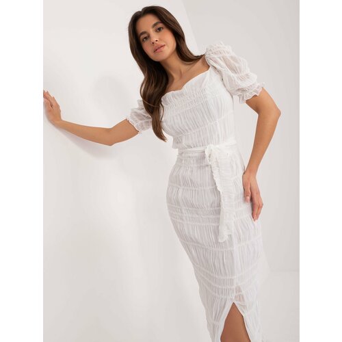 Fashion Hunters White fitted dress with slit Slike