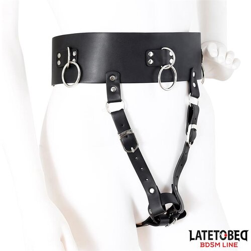 LATETOBED BDSM Line Adjustable Female Chastity Belt Black Cene