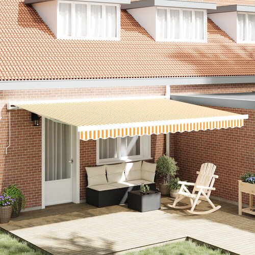 VidaXL Ročna retraktibilna tenda oranžna in bela 450x300 cm Slike