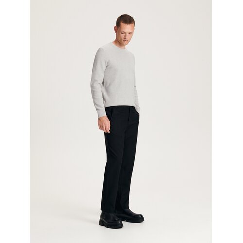 Reserved hlače chino slim - črna Cene