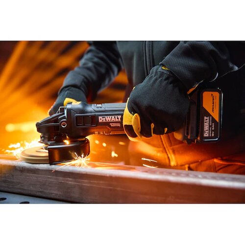 Dewalt DCK2223MP2T aku set 2 alata 18V xr mclaren (DCD86M + DCG45M) Slike