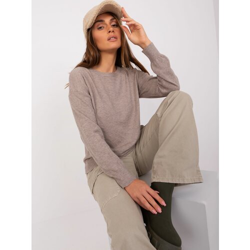 Fashion Hunters Dark beige classic sweater with long sleeves Slike